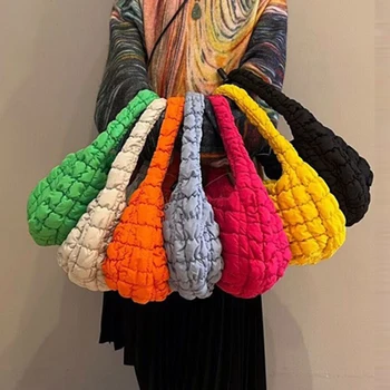 2023 Нагънат облак чанта рамо чанта дизайнер подплатени чанти меки Hobo карета купувачи чанти за жени марки Tote мода съединител